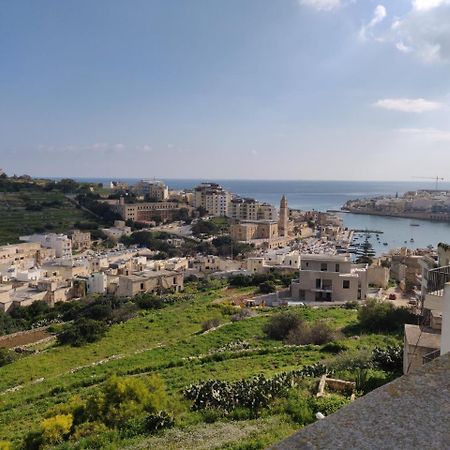 Panoramic Penthouse In Marsascala Which Enjoys Sea And Country Views Apartment Marsaskala Exterior photo
