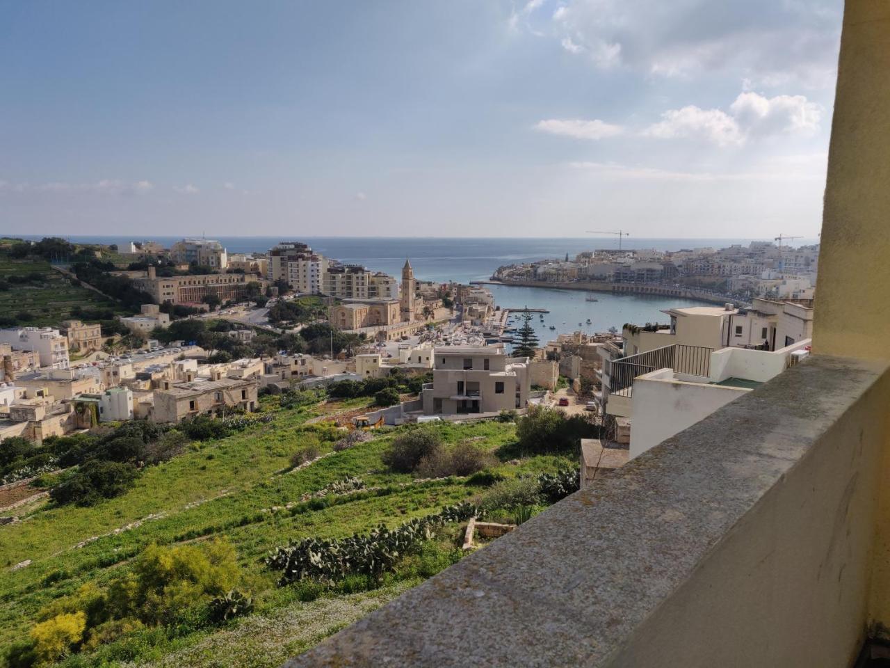 Panoramic Penthouse In Marsascala Which Enjoys Sea And Country Views Apartment Marsaskala Exterior photo